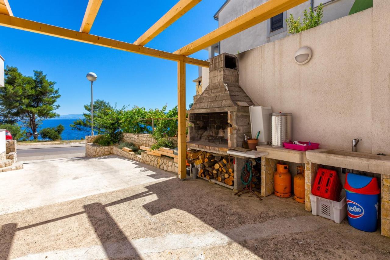 Apartments With A Parking Space Mali Losinj Exterior photo