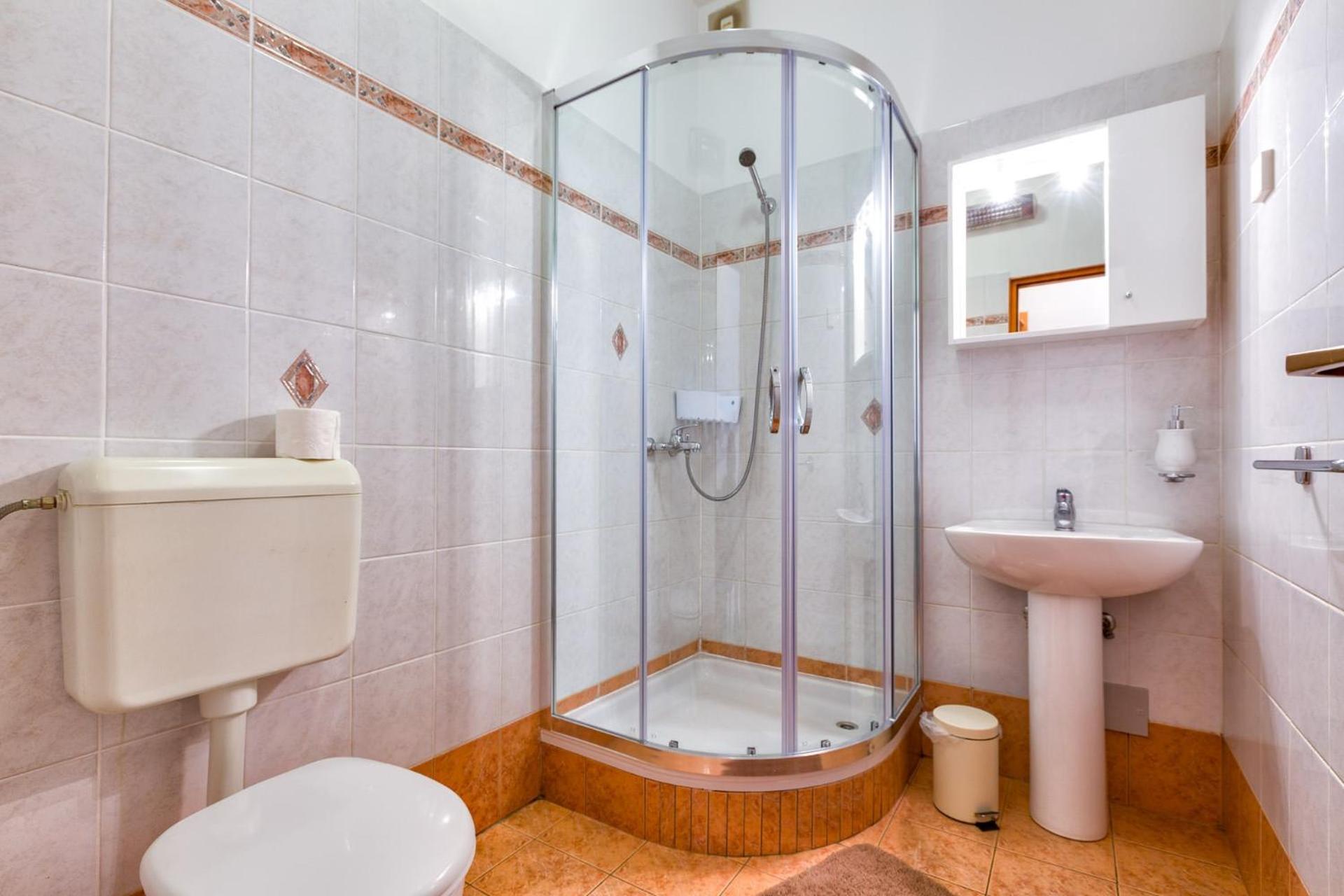 Apartments With A Parking Space Mali Losinj Exterior photo